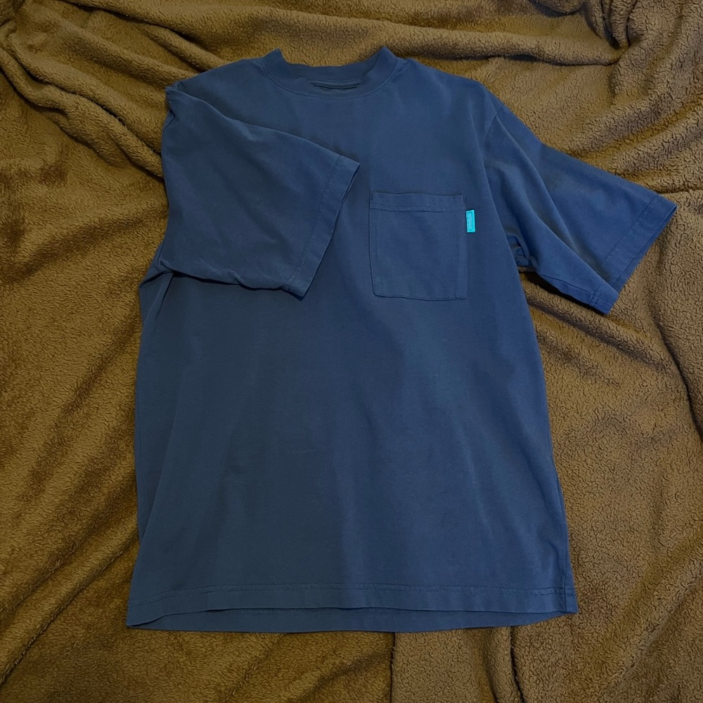 metalwood studios pocket tee